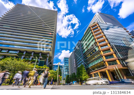 日本の東京都市景観 京橋の交差点や第一生命京橋キノテラスなどを望む 日本の東京都市景観 京橋の交差点や第一生命京橋キノテラスなどを望む 131384634