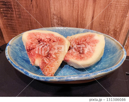 いちじく 新鮮な無花果 秋の果物 いちじく 新鮮な無花果 秋の果物 131386086