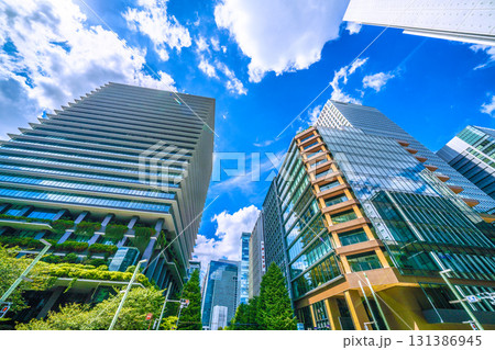 日本の東京都市景観 京橋の交差点、第一生命京橋キノテラスなどを望む 日本の東京都市景観 京橋の交差点、第一生命京橋キノテラスなどを望む 131386945