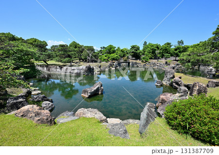 京都「二条城」門跡と石垣 131387709