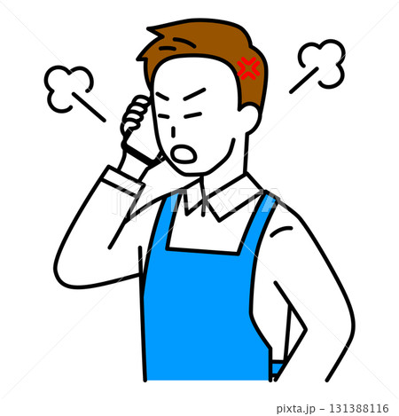 スマートフォンでの通話で怒るエプロン姿の男性 スマートフォンでの通話で怒るエプロン姿の男性 131388116