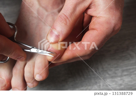 Care for toenails and cuticola. close-up. Home Skin Care 131388729