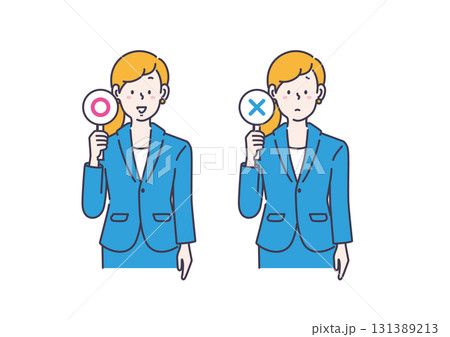 マルを持つスーツ姿の女性 131389213