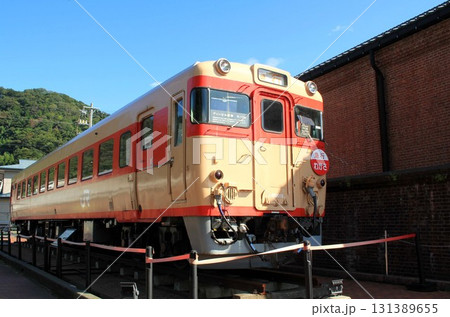 敦賀赤レンガ倉庫と急行わかさ 敦賀赤レンガ倉庫と急行わかさ 131389655