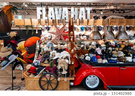 FLAVA HAT LINKS UMEDA店でお買物　大阪府大阪市北区 131402980