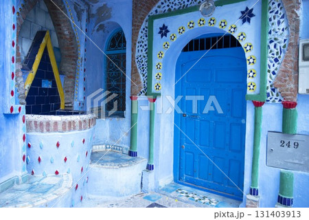 モロッコのシェフシャウエン 131403913