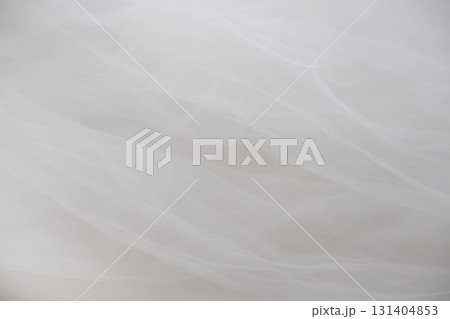 ファブリック　背景素材　白　white　ホワイト　生地　透け　4k　テキストスペース　仮想空間 131404853