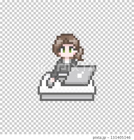ドット絵のパソコン作業をするスーツ姿の女性会社員 ドット絵のパソコン作業をするスーツ姿の女性会社員 131405146