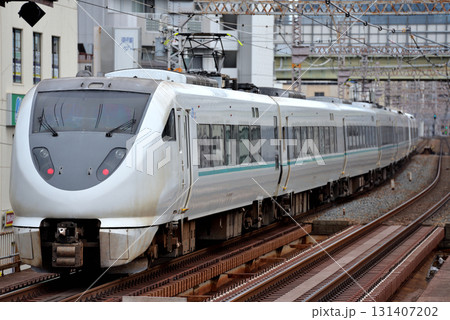 梅田貨物線を走る289系特急くろしお10号 131407202