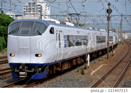 梅田貨物線を走る281系関空特急はるか19号 131407215