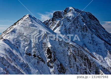 文三郎道から見る八ヶ岳連峰・阿弥陀岳と中岳 文三郎道から見る八ヶ岳連峰・阿弥陀岳と中岳 131407948