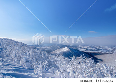 北海道 ルスツリゾート スキー場から望む洞爺湖 北海道 ルスツリゾート スキー場から望む洞爺湖 131408283