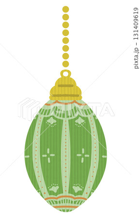 かわいい緑のクリスマスオーナメントのイラスト 131409619