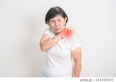 Elderly Woman having Shoulder Pain for Muscle Inflammation and Sprain, Myofascial ache syndrome and Fibromyalgia, Shoulder Myalgia, Scapular Tightness, Cervical Spine, Rheumatism and Health care Elderly Woman having Shoulder Pain for Muscle Inflammation and Sprain, Myofascial ache syndrome and Fibromyalgia, Shoulder Myalgia, Scapular Tightness, Cervical Spine, Rheumatism and Health care 131410554
