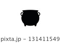 調合用の鍋のイラスト 131411549