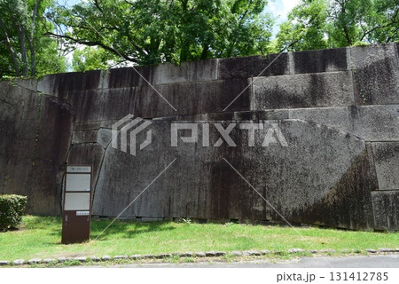 大阪城　京橋口桝形の巨石　肥後石 131412785