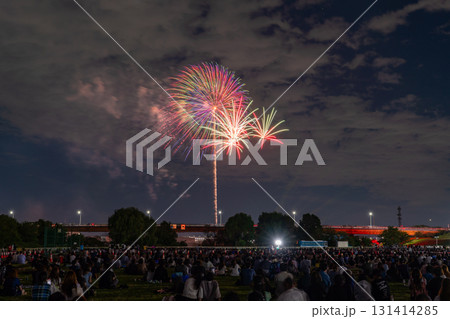 《東京都》北区花火会・打ち上げ花火 《東京都》北区花火会・打ち上げ花火 131414285