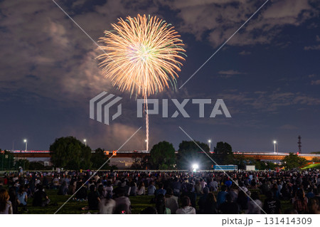 《東京都》北区花火会・打ち上げ花火 《東京都》北区花火会・打ち上げ花火 131414309