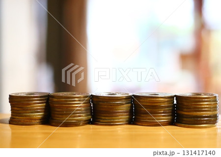 貯金や節約の教材向け、金融5円玉写真 貯金や節約の教材向け、金融5円玉写真 131417140