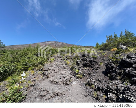 富士山富士宮ルート_五合目_富士山登山道入り口 131419060