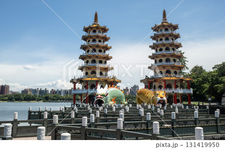 The Dragon and Tiger Pagodas is a temple located at Lotus Lake in Zuoying District.one of famous landmark in Kaoshiung.	 131419950