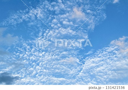 青い空と白い雲 青い空と白い雲 131421536