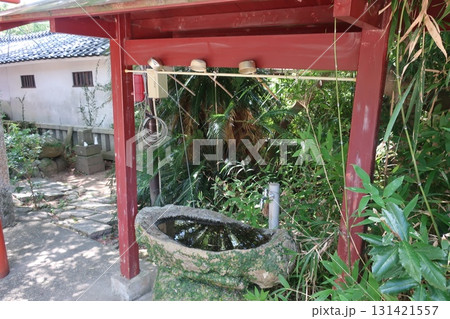 白飛稲荷神社　お手水 131421557