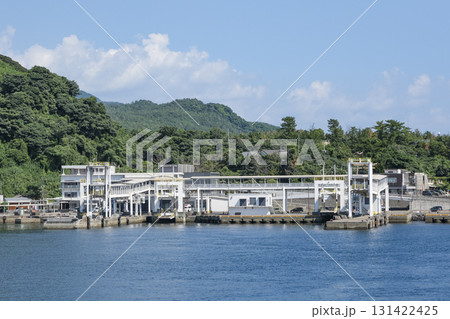 桜島フェリーの桜島港フェリーターミナル 131422425