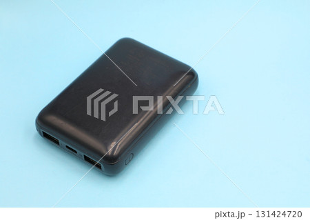 モバイルバッテリー 131424720