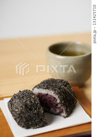 おはぎ　お彼岸イメージ 131425710