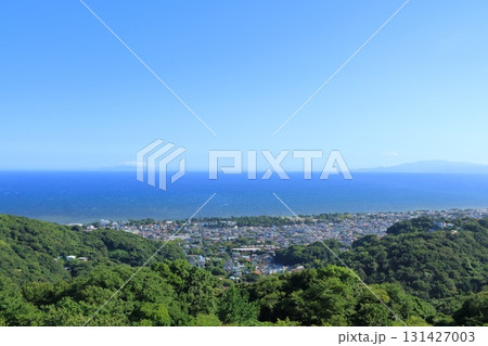 神奈川県・平塚市・湘南平から眺める相模湾 131427003