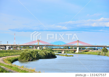 《愛知県》夏の御嶽山と名古屋高速赤トンボ橋 《愛知県》夏の御嶽山と名古屋高速赤トンボ橋 131427537