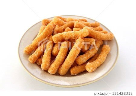 白背景の白かりんとう 131428315