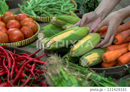 Discover the Fresh Organic Vegetables Available Right Here at Your Local Market Stall Discover the Fresh Organic Vegetables Available Right Here at Your Local Market Stall 131429181
