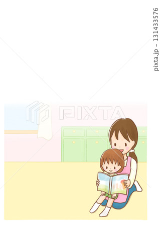 保育士が子どもを膝に乗せて絵本を読み聞かせるイラスト/コピースペーあり(保育園・幼稚園・子育て支援) 保育士が子どもを膝に乗せて絵本を読み聞かせるイラスト/コピースペーあり(保育園・幼稚園・子育て支援) 131433576