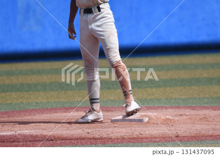 3塁上のランナー 131437095