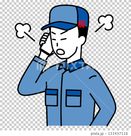 スマートフォンでの通話で怒るつなぎ作業服の男性 131437118
