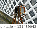 なまこ壁とクラッシックカメラ 131439042