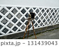 なまこ壁とクラッシックカメラ 131439043