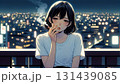 タバコを吸う女性 131439085