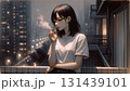 タバコを吸う女性 131439101