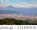 静岡県から見える夕焼けの富士山 131440416