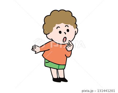 疑問を持つ男の子 疑問を持つ男の子 131441201