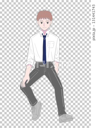 座るネクタイをした男子学生 131441743