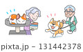 ペットと暮らして認知症予防をする高齢者のベクターイラストセット 131442378