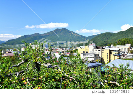 湯田中駅周辺を望む(長野県山ノ内町)【2025.9】 131445933