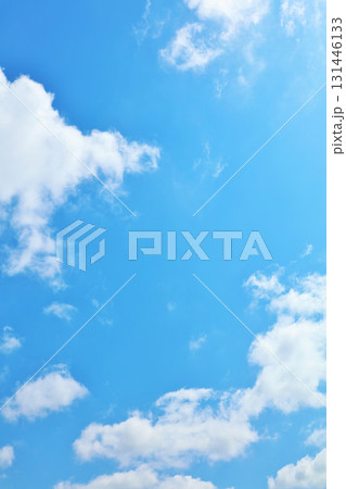 秋の青空と雲 131446133
