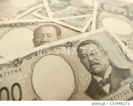 紙幣のイメージ 紙幣のイメージ 131446271