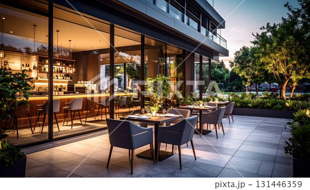 オシャレなレストランの外観 131446359
