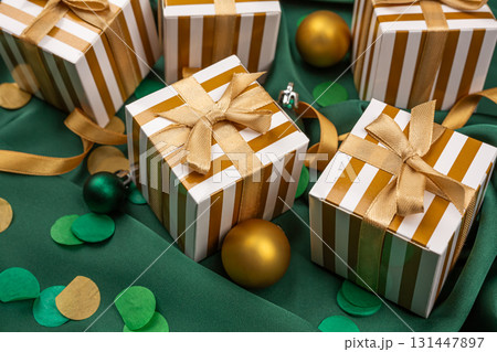 Gift boxes 131447897